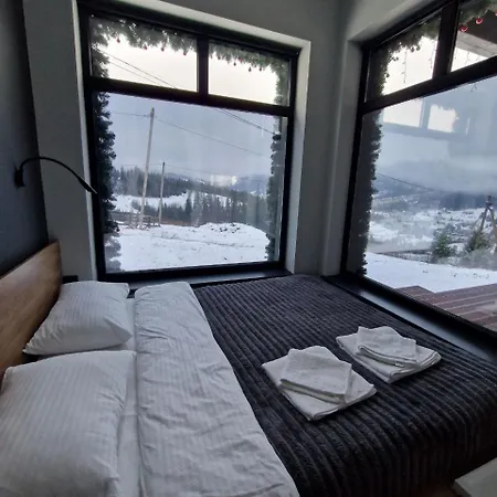 Chilloutzonе - будинок з безкоштовним джакузі та кінотеатром