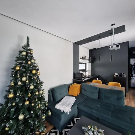 Chilloutzone: House With Free Jacuzzi And Cinema * Slavske