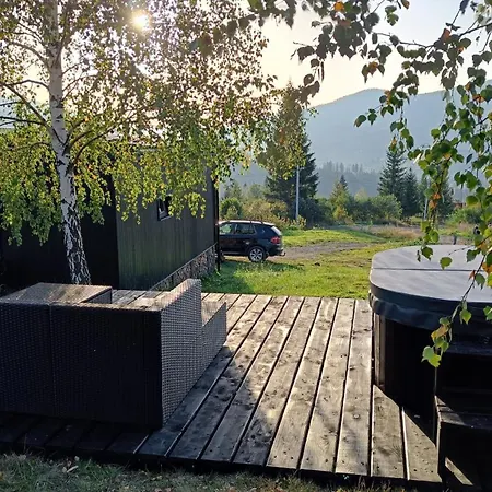 Chilloutzonе - будинок з безкоштовним джакузі та кінотеатром