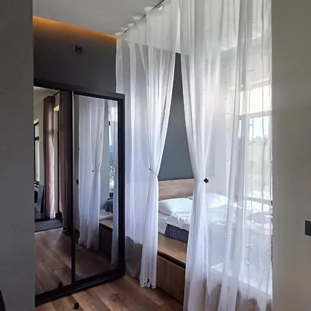 Chilloutzonе - будинок з безкоштовним джакузі та кінотеатром * Slawske