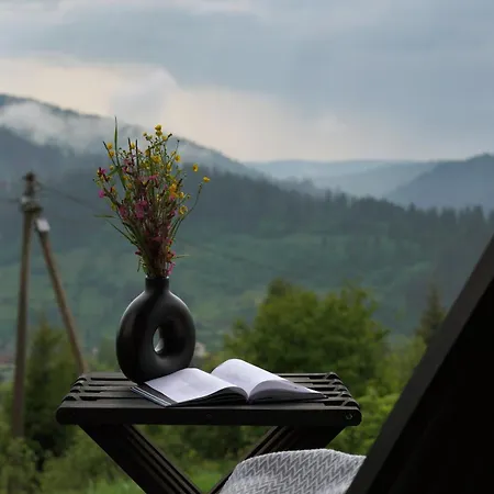 Сasa de vacaciones Chilloutzonе - будинок з безкоштовним джакузі та кінотеатром Slavske