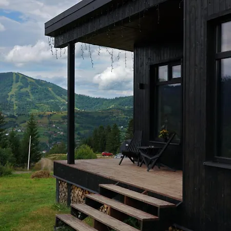 Chilloutzone: House With Free Jacuzzi And Cinema Holiday home Slavske