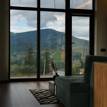 Chilloutzonе - будинок з безкоштовним джакузі та кінотеатром * Slawske