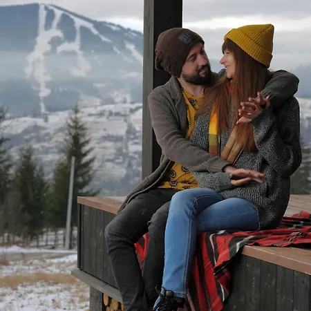 Chilloutzonе - будинок з безкоштовним джакузі та кінотеатром Nyaraló Szlavszke