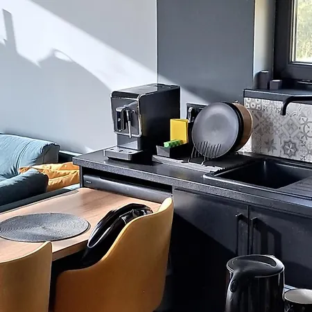 Ferienhaus Chilloutzonе - будинок з безкоштовним джакузі та кінотеатром Slawske