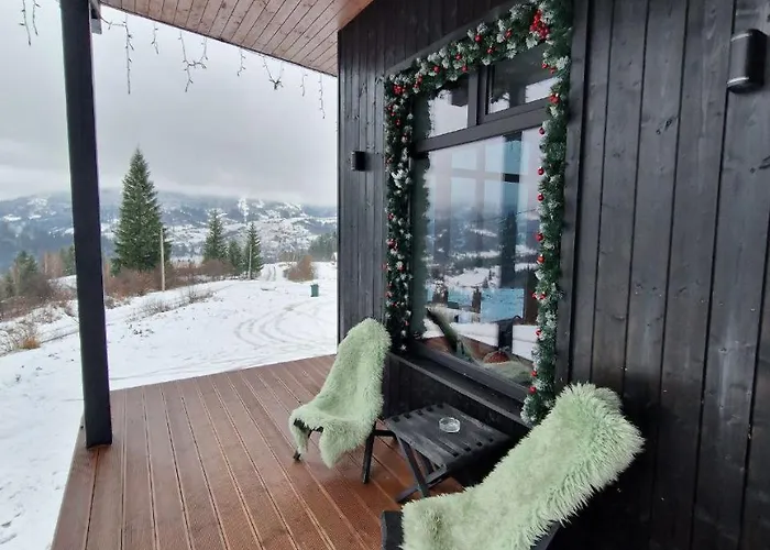 Tatil Evi Chilloutzonе - будинок з безкоштовним джакузі та кінотеатром Slavske