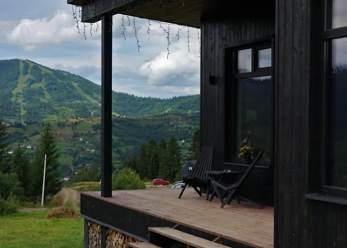 Chilloutzone: House With Free Jacuzzi And Cinema Holiday home Slavske